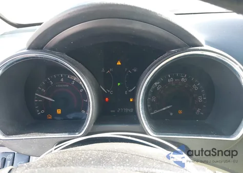 2010 Toyota Highlander Limited V6 z USA, uszkodzony, nr VIN 5TDDK3EH2AS022589